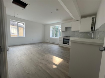 3 Bed Flat, Banstead Road, CR3