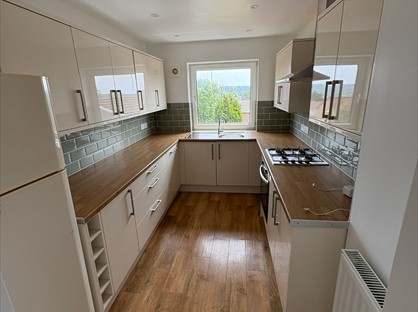 2 Bed Flat, Bryn Owain, CF83