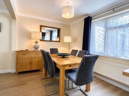3 Bed Semi-Detached House, Manor Road, MK43