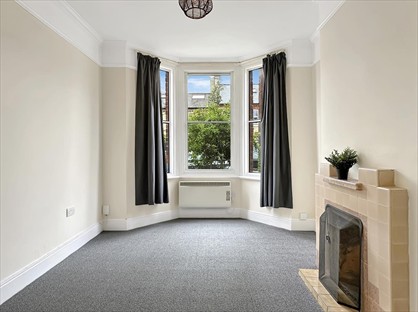 1 Bed Flat, Halifax Road, CB4