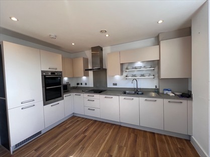 2 Bed Flat, London Road, TW7