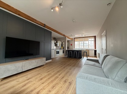 Room in a Shared Flat, Bells Square, S1