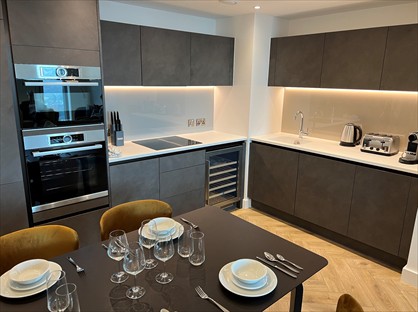 2 Bed Flat, Elizabeth Tower, M15