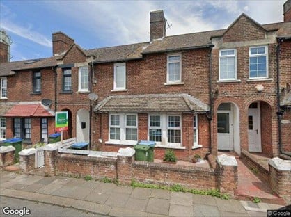4 Bed Terraced House, Gloucester Road, BN17