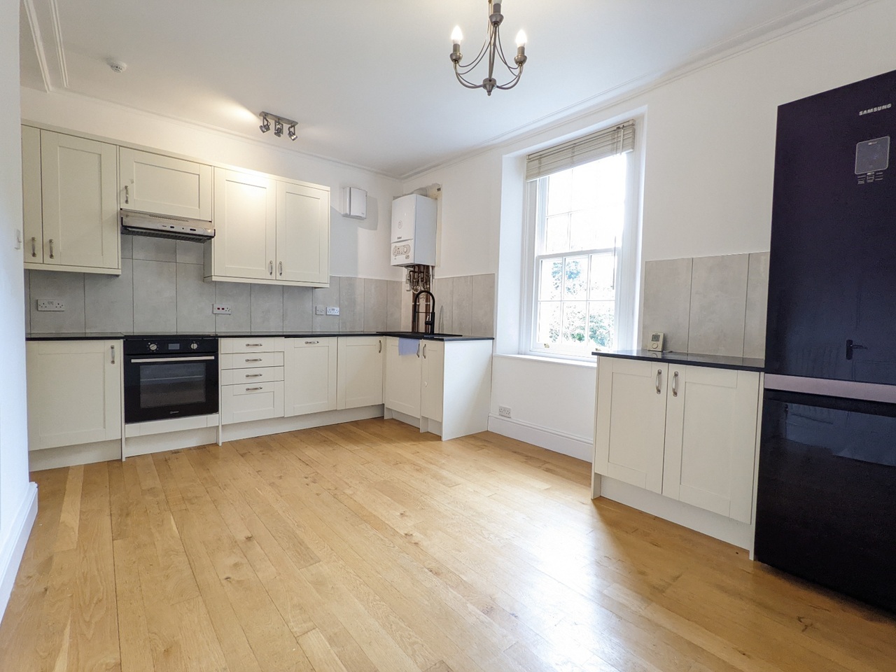 2 Bed Flat, Cotham Road, BS6