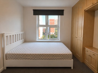 Room in a Shared Flat, Wynyard House, SE11
