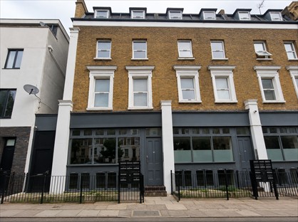 3 Bed Flat, New Cross Road, SE14