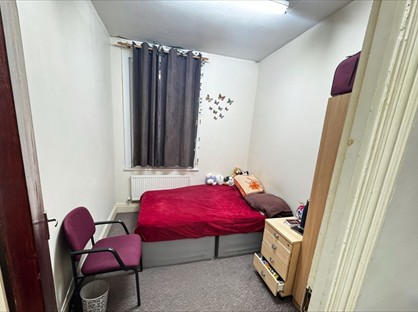 Room in a Shared House, St. Luke's Avenue, IG1