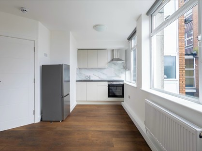 Studio Flat, Ballards Lane, N3