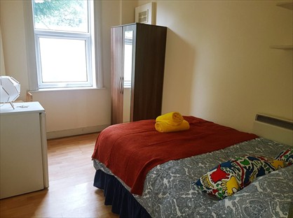 Room in a Shared House, Willesden Green, NW2