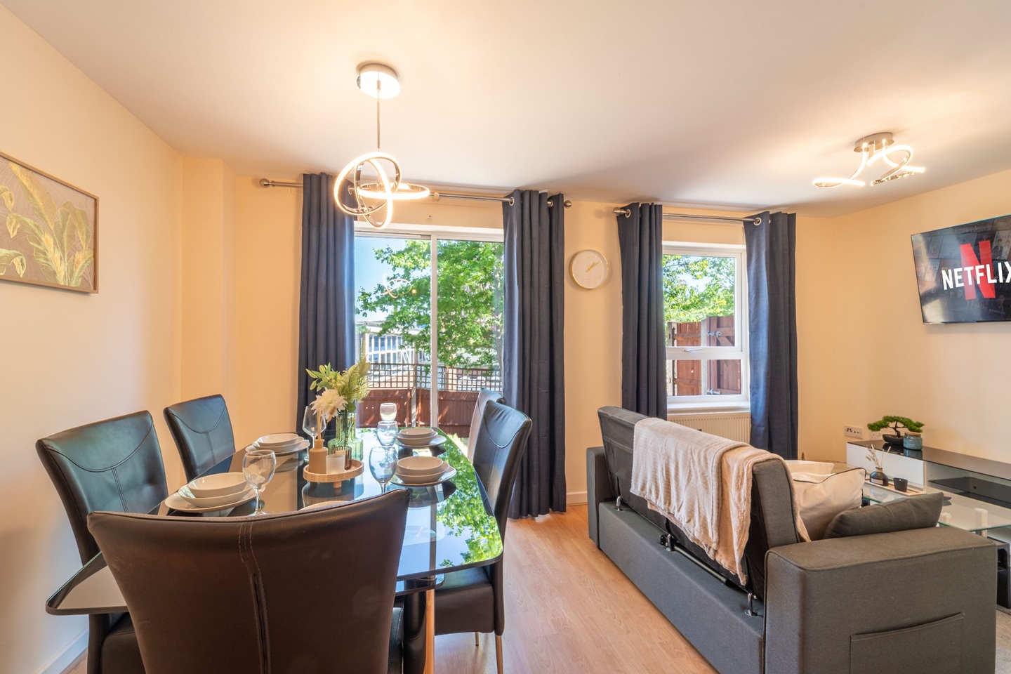 2 Bed Semi-Detached House, St Catherines Close, B15