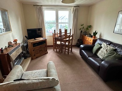 3 Bed Flat, Seaforth Road, AB24
