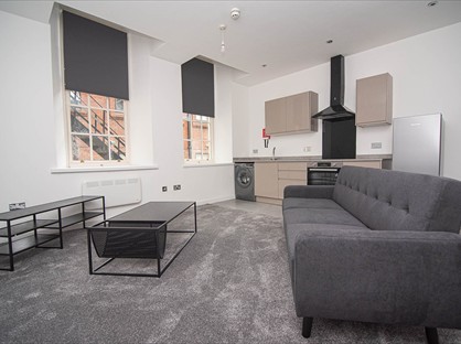 1 Bed Flat, Nether Hall Road, DN1