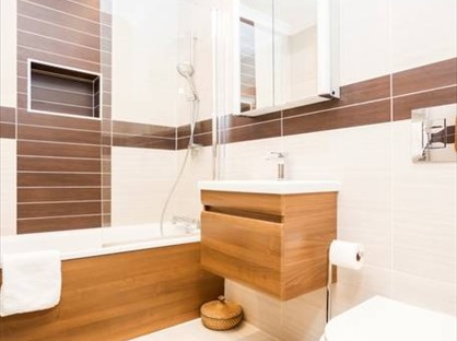 2 Bed Flat, Uxbridge Road, W12