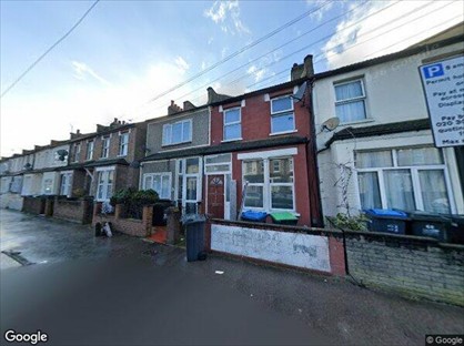 4 Bed Terraced House, Priory Road, CR0