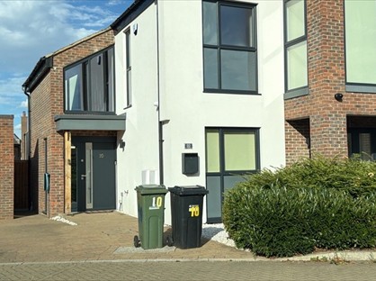 3 Bed Detached House, Ferranti Place, MK10