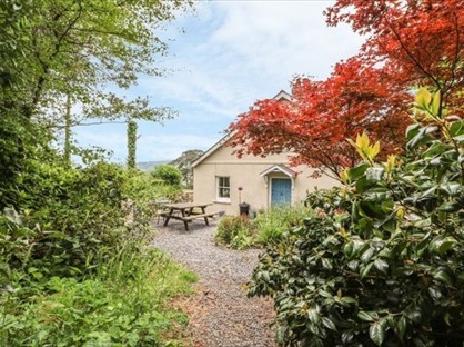 2 Bed Detached House, Gellideg Cottage, SA17