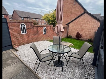Room in a Shared House, London Road, ST4