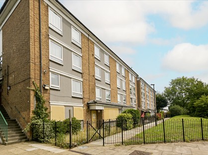 1 Bed Flat, Douglas Johnston House, SW6