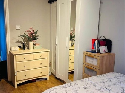 Room in a Shared Flat, Southend Arterial Road, RM11
