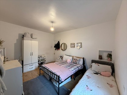 Room in a Shared Flat, Whitburn Road, SE13