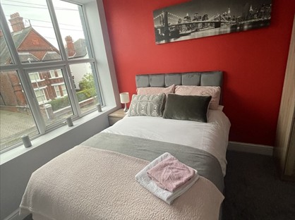 Room in a Shared House, Newton St, ST4