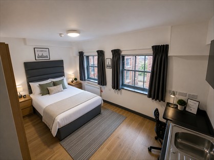 Studio Flat, Seel Street, L1