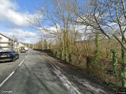 Room in a Shared House, Llantwit Road, CF37