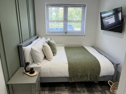 Room in a Shared House, Waterside, MK6