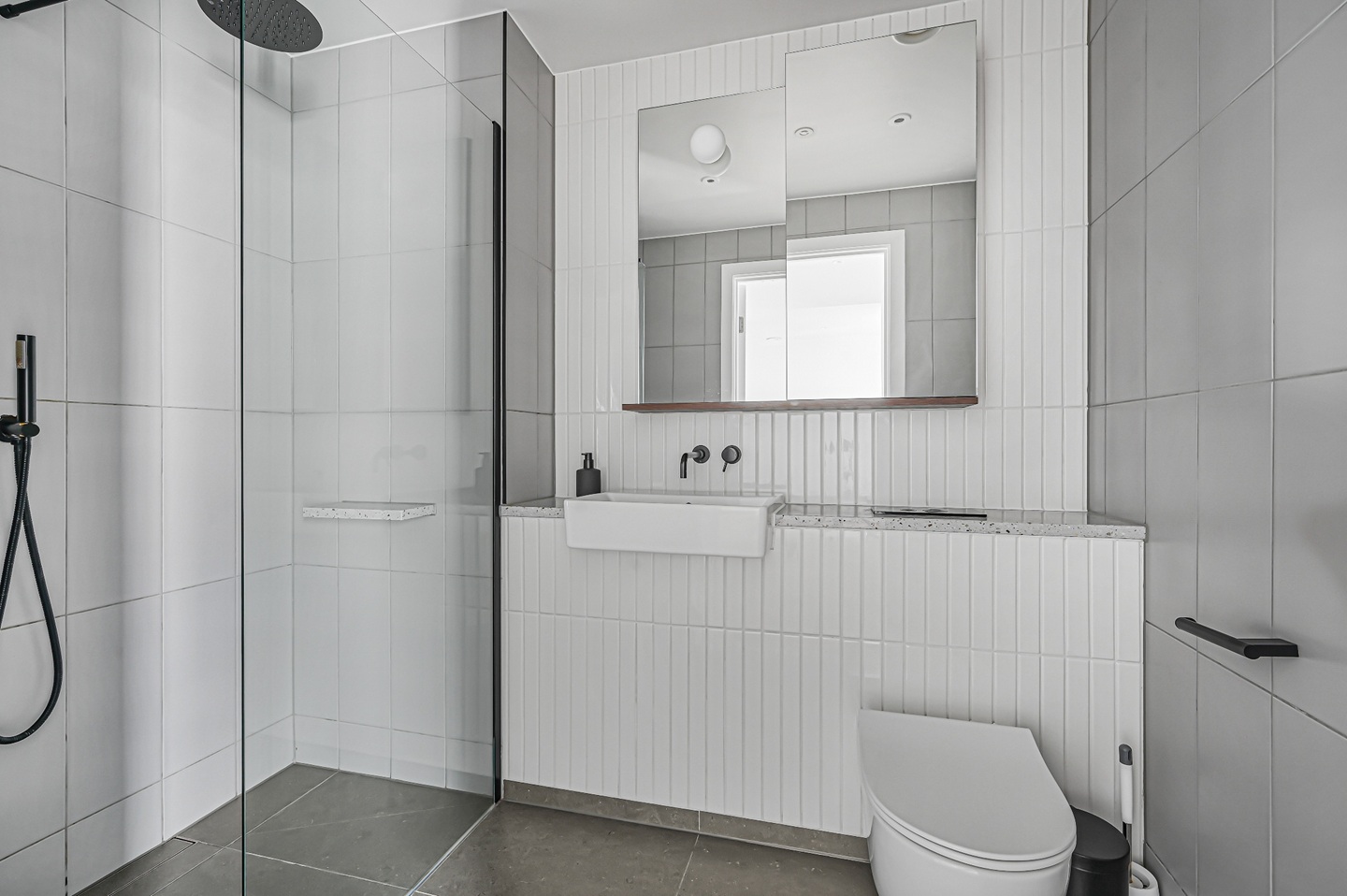 2 Bed Flat, Dorset House, WC1X, N1 7GU photo 3