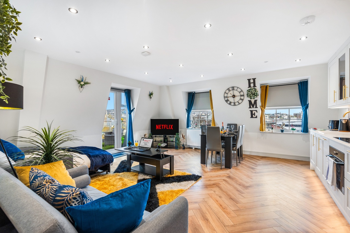 1 Bed Flat, Bartholomews, BN1
