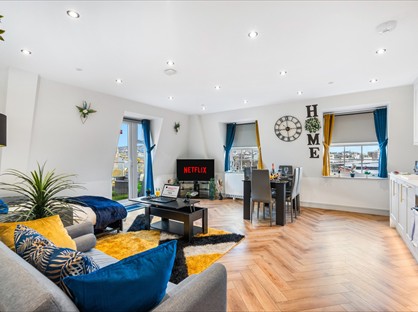 1 Bed Flat, Bartholomews, BN1