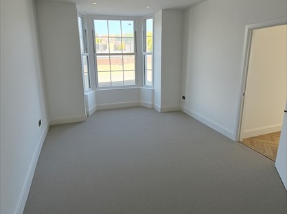 2 Bed Flat, Winchelsea Road, TN31