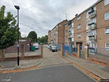 1 Bed Flat, Oldegate House, E6