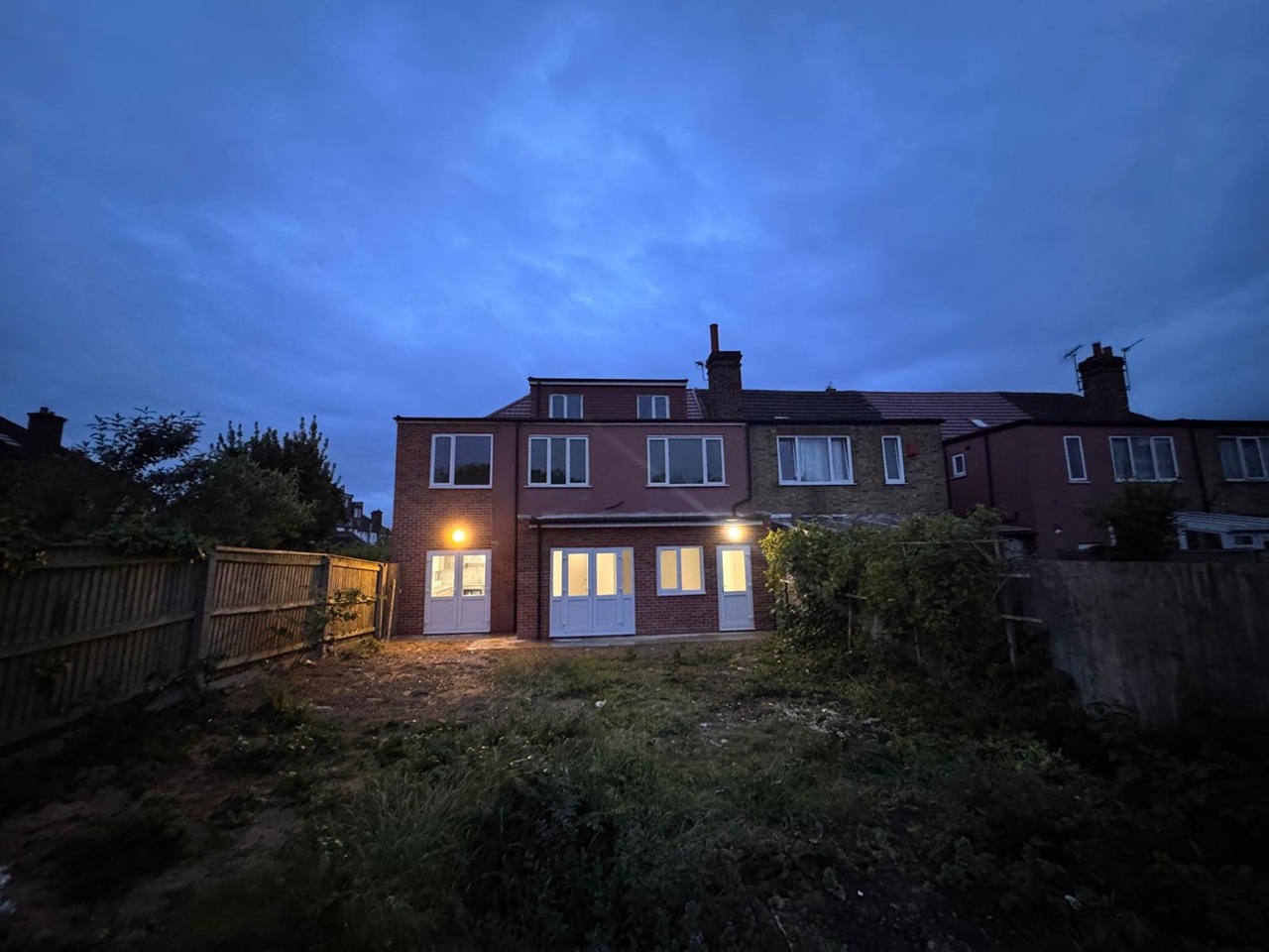 11 Bed Terraced House, Penistone Road, SW16 — photo 9
