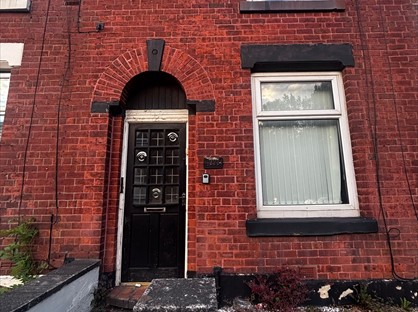 2 Bed Terraced House, Fields New Road, OL9