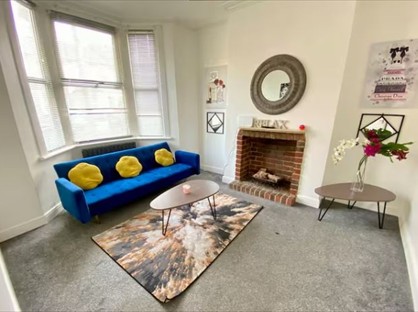 2 Bed Terraced House, Pembroke Road, SE25