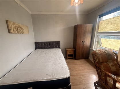 1 Bed Flat, Cromwell Road, LU3