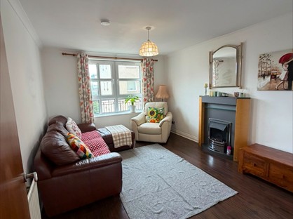 2 Bed Flat, Springfield St, EH6