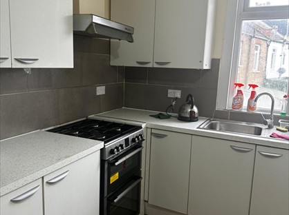 3 Bed Flat, Northolt Road, HA2