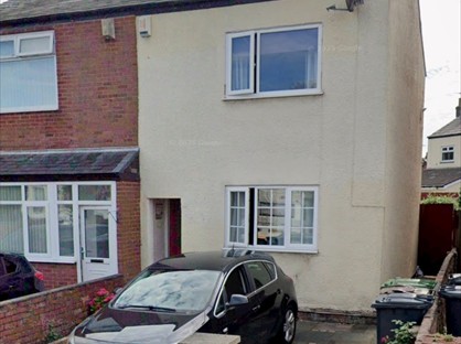 2 Bed Semi-Detached House, Vaughan Road, PR8
