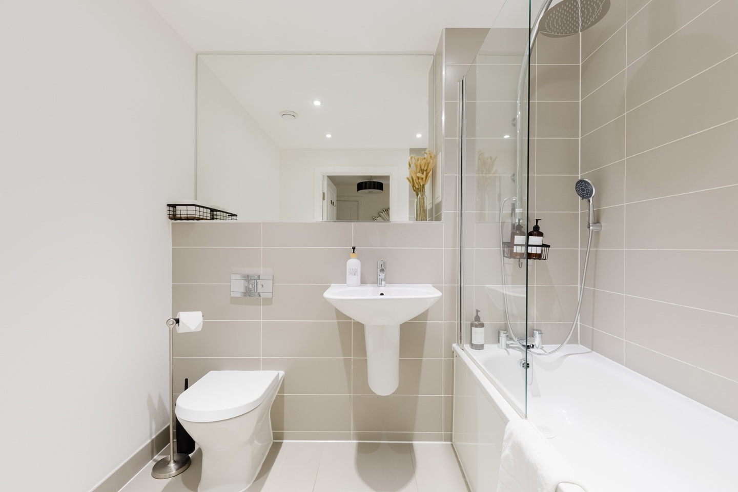 1 Bed Flat, Sancroft Street, SE11, N1 7GU