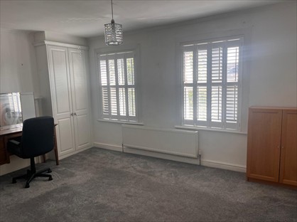 2 Bed Flat, Whateley Road, SE22