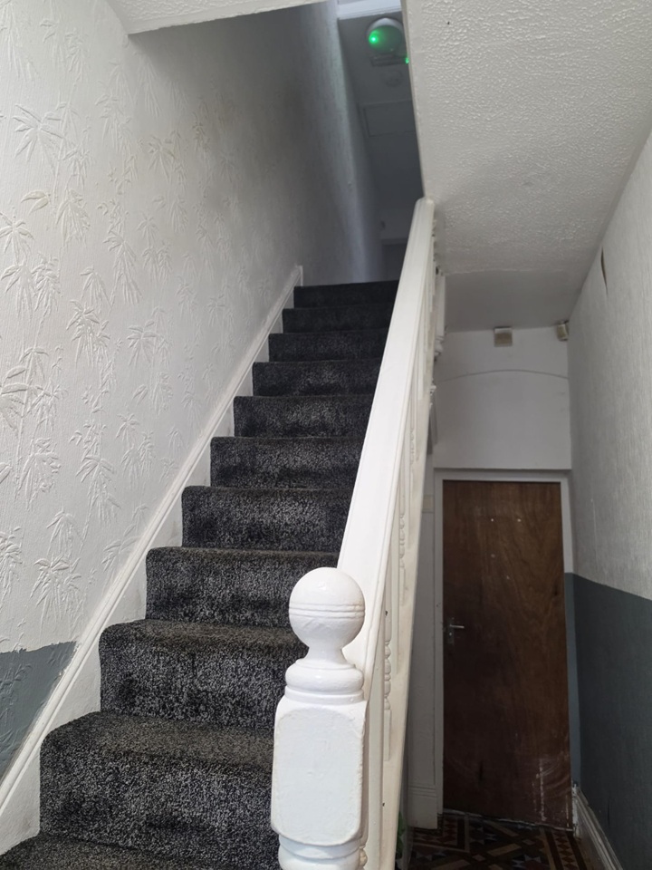 Room in a Shared House, Gravelly Hill, B23