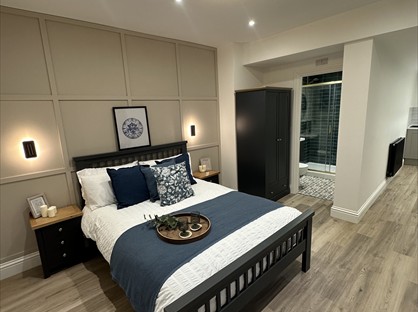 Room in a Shared House, High Street, NN10