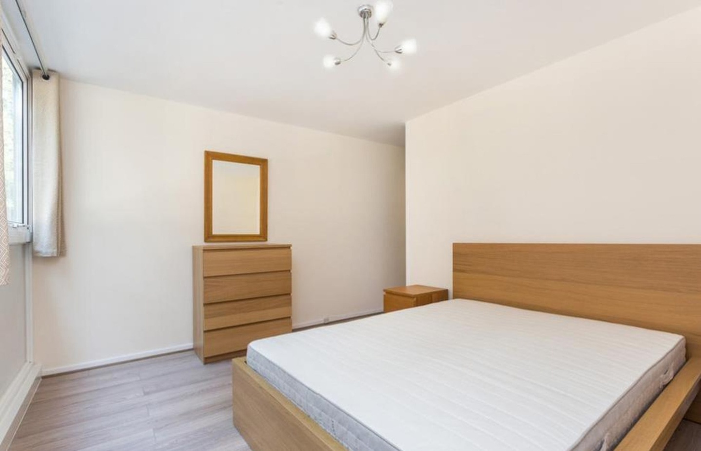 2 Bed Flat, Clipstone St, W1W, N1 7GU photo 4