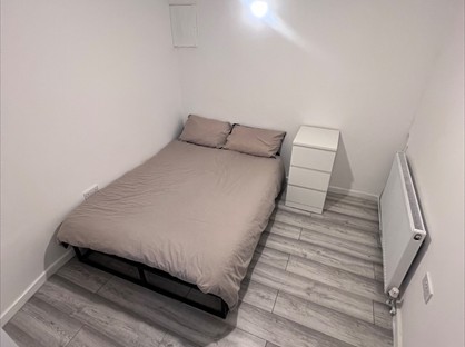 4 Bed Terraced House, Trafalgar St, ME7