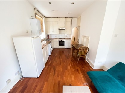 2 Bed Flat, Widley Road, W9