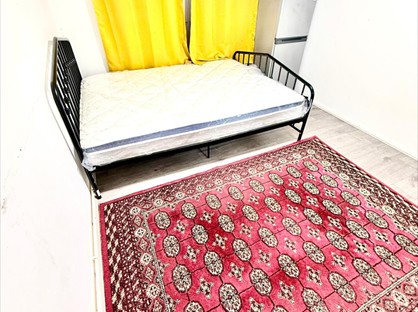 Room in a Shared House, West House, IG11