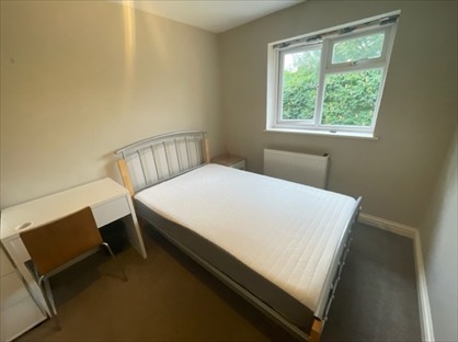 Room in a Shared House, Denton Close, LU4